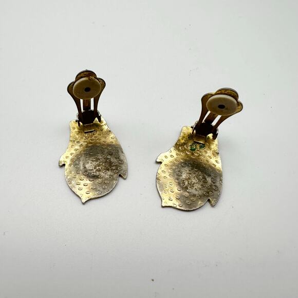 SG Vintage Marked Gold Hammered Back Pink Cloisonne Flower Orchid Clip Earrings - Picture 7 of 8